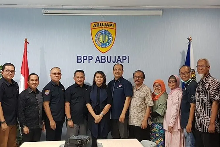 Pengurus FAADI sebelum social distancing