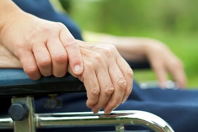 Ilustrasi pengidap parkinson (Alodokter)