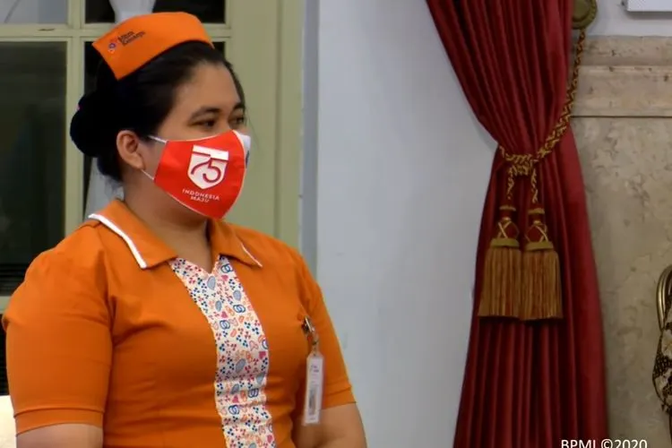 Perawat RS Mitra Keluarga Kelapa Gading yang diundang ke Istana Negara untuk menerima secara simbolis bantuan subsidi upah yang dirilis oleh Presiden Jokowi/YouTube Sekretariat Presiden