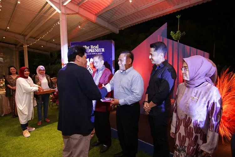 Peluncuran buku  “The Real Entrepreneur Perry Tristianto” di Ballroom Hotel Padma Ciumbuleuit, Bandung, Jawa Barat, Sabtu (22/2/2020) malam.