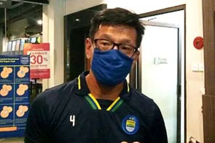 Direktur PT Persib Bandung Bermartabat (PT PBB), Teddy Tjahjono (Ayobandung/Eneng Reni)