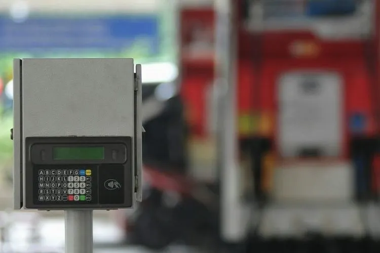 Pertamina akan berikan sanksi SPBU nakal di Sumbar.  Foto: Prayogi/Republika