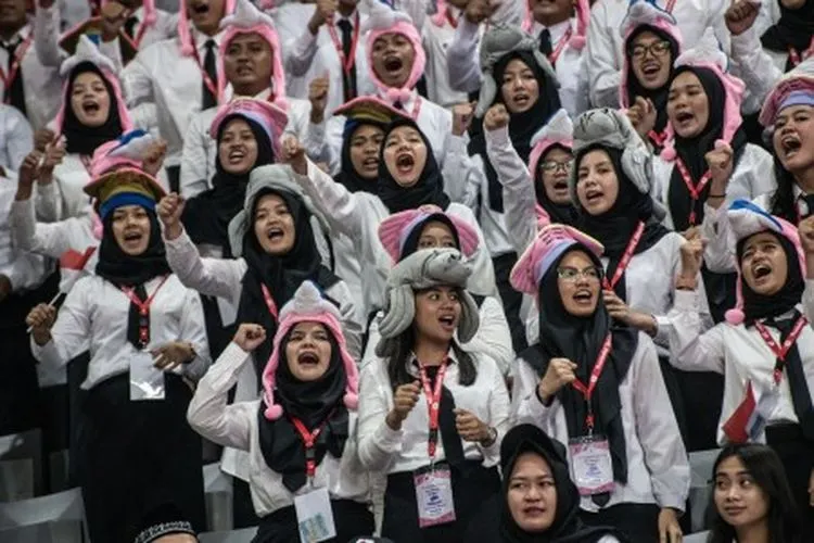 Sejumlah CPNS mengikuti Presidential Lecture 2019 di Istora Senayan, Jakarta, Rabu (24/7/2019). Kegiatan yang diikuti oleh 6.198 CPNS hasil seleksi tahun 2018 itu mengangkat tema Sinergi Untuk Melayani. ANTARA FOTO/Aprillio Akbar/hp