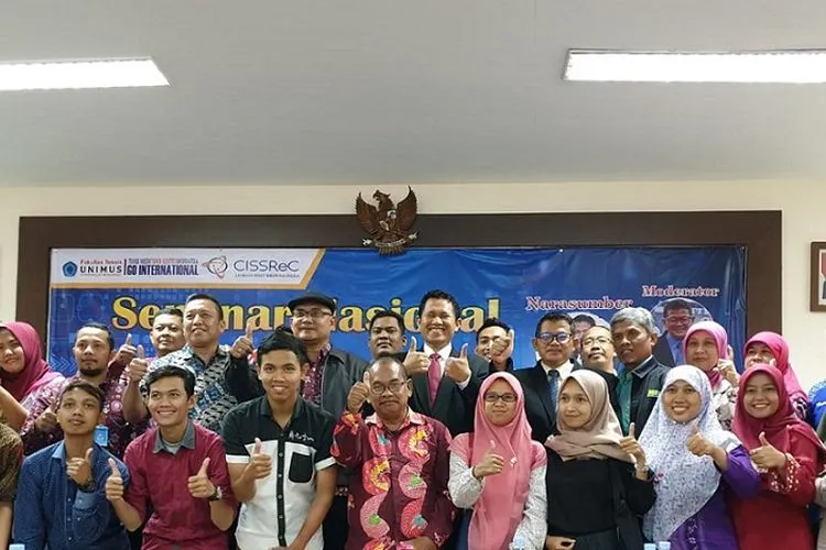 Pakar keamanan siber, Pratama Persadha usai mengisi Seminar Nasional Keamanan Siber Universitas Muhammadiyah Semarang (Unimus) Kamis (27/2/2020)