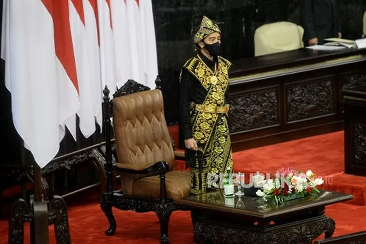 Presiden Joko Widodo menghadiri sidang tahunan MPR dan Sidang Bersama DPR-DPD di Komplek Parlemen, Senayan, Jakarta, Jumat (14/8/2020). (Prayogi/Republika.)