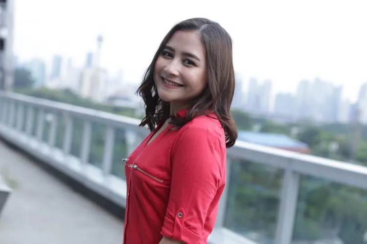 Aktris Prilly Latuconsina/Kompas