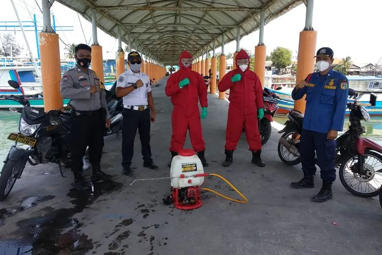 Libur Panjang, Dermaga Pulau Lancang Kep. Seribu Didisinfektan/pulauseribu.jakarta.go.id