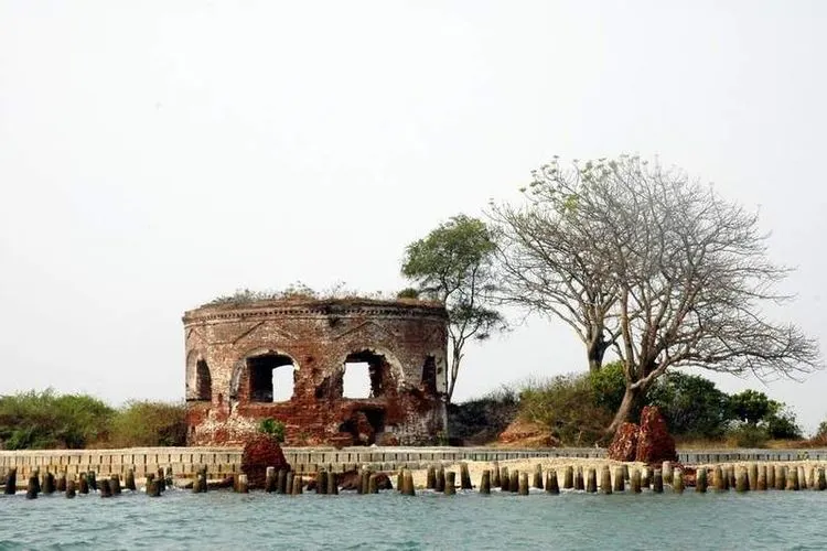 Pulau Kelor, Kepulauan Seribu (dok jejakpiknik)