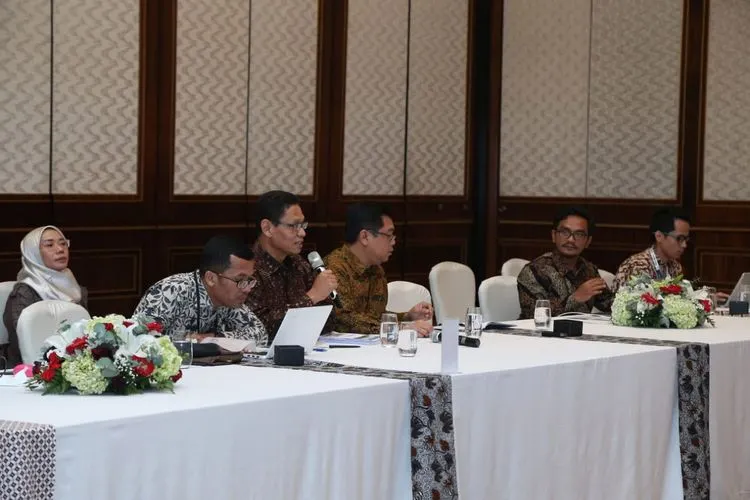 Suasana rapat koordinasi bersama kementerian Lembaga yang dikawal oleh Sekretariat Negara bertempat di Four Season, Jakarta Selatan (3/12/2019)/Mulia Comm