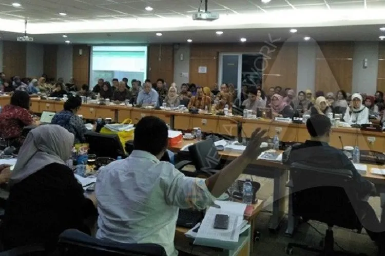 Rapat penyisiran rancangan APBD DKI Jakarta (Ayojakarta.com/Aprilia Rahapit)