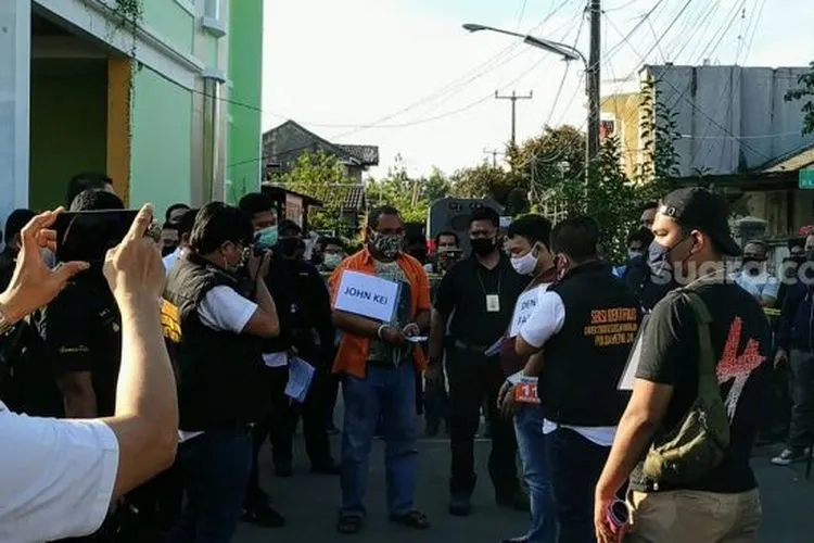John Kei menjalani rekonstruksi. (Suara.com/Yasir)