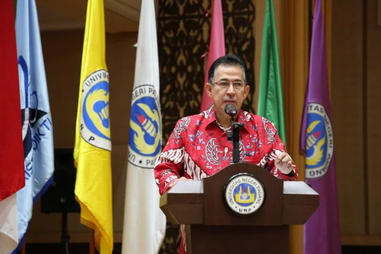 Rektor UI Prof. Muhammad Anis