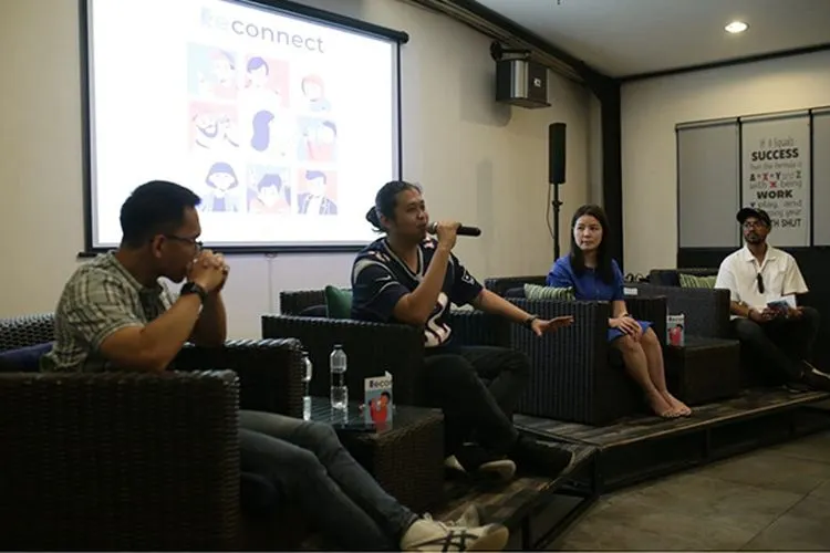 Jonson Halomoan Marpaung (Direktorat Pengaturan Perizinan dan Pengawasan Fintech, OJK), Muhammad Farid Andika (CEO Restock.ID), Victoria Tahir (Wakil Kepala Eksekutif Pendanaan Produktif AFPI)/Media Relation to TN Kapital
