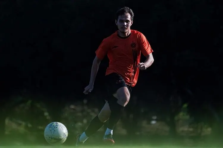 Pemain bertahan Persija Jakarta, Rezaldi Hehanussa. (Persija.id)