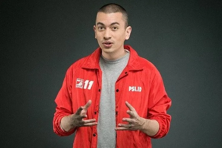 Politisi PSI Rian Ernest