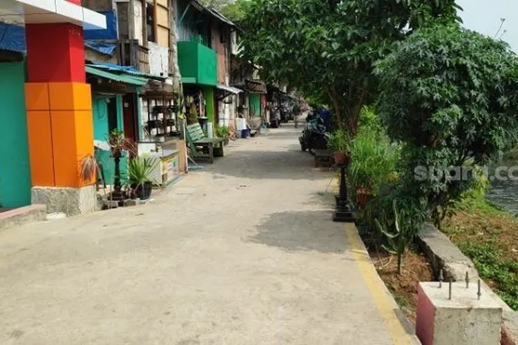 Lokasi bocah 11 tahun berinisial AI terkena peluru nyasar saat bermain di dekat kediamanya di Kampung Tongkol RT.07, RW.01, Kelurahan Ancol, Pademangan, Jakarta Utara. (Suara.com/Bagaskara).