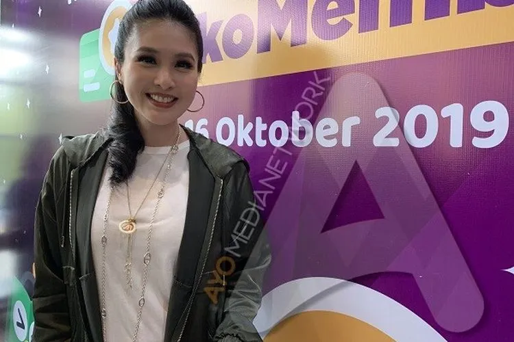 Sandra Dewi saat peluncuran TokoMember di Kebayoran Baru, Jakarta Selatan, Rabu (16/10/2019)/Ayojakarta.com