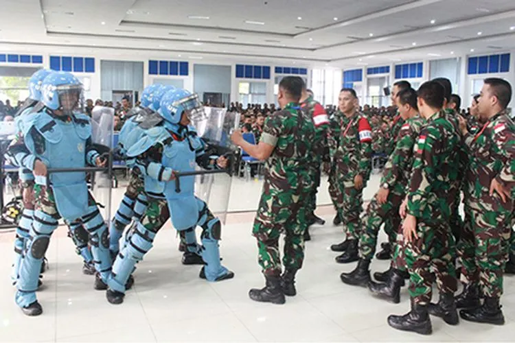 Foto: Perwira Penerangan Konga XXIII-N Unifil, Lettu CTP Joko Setiono