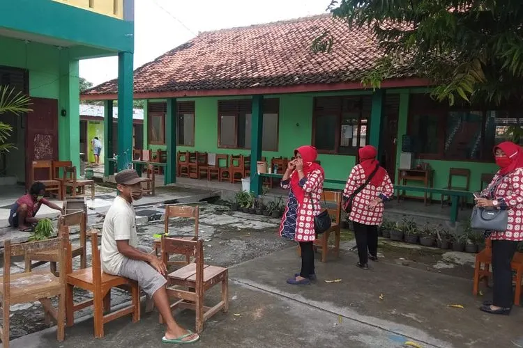 Sebagai ilustrasi, sekolah di Desa Geyer, Kecamatan Geyer, Kabupaten Grobogan dijadikan lokasi isolasi pasien terkait corona. (Ayosemarang.com/ istimewa)