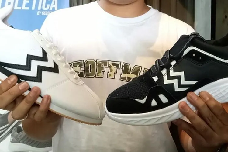 Athletica by Geoff Max (Ayobandung/Eneng Reni)