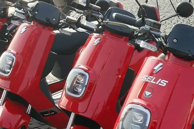 Sepeda motor listrik/Ayojakarta.com