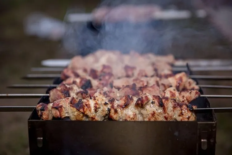 Cara memanggang daging dengan benar agar tidak berisiko bagi kesehatan. (Pixabay.com/andreydmv)