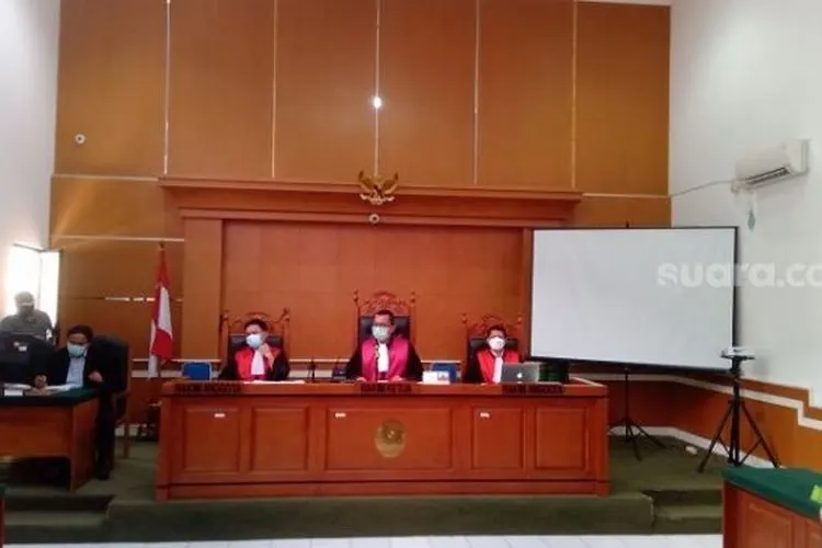 Sidang gugatan perdata Raffi Ahmad di Pengadilan Negeri Depok. (Suara.com/Arga)