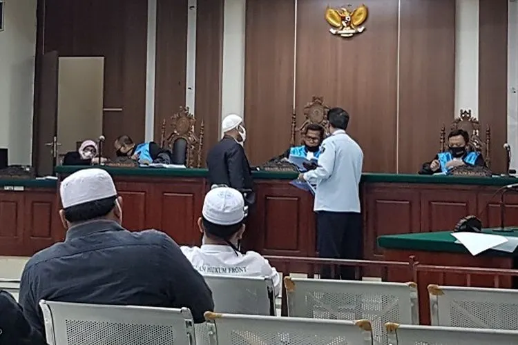 Suasana sidang lanjutan Habib Bahar di Pengadilan Tata Usaha Negara Jawa Barat, Bandung, Senin (3/8/2020). (Ayobandung/Fichrii Hakiim)