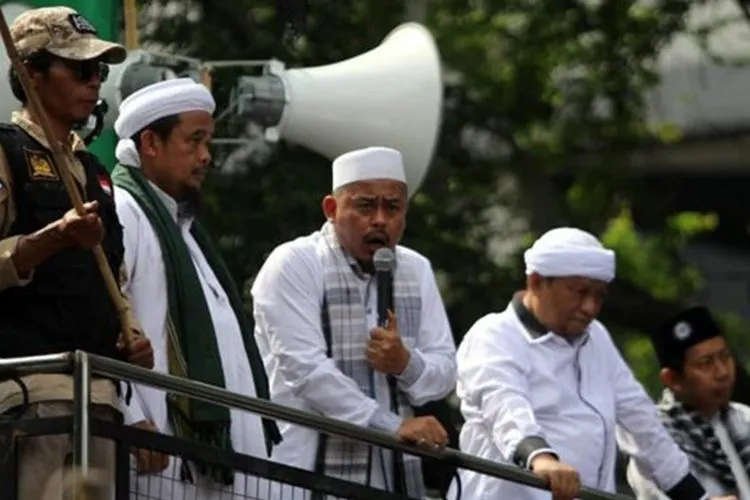 Ketua DPP PA 212 Slamet Ma'arif/BBC