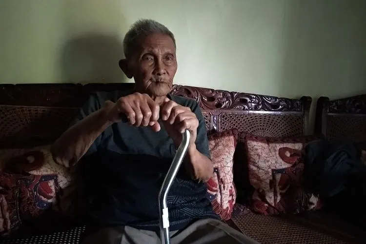 Slamet, salah satu pejuang dan Tentara Pelajar pada saat merebut kemerdekaan. (Ayosemarang/Vedyana)