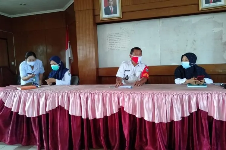 Sosialisasi isolasi mandiri bagi warga Kelurahan Munjul, Jakarta Timur/dok: timur.jakarta.go.id