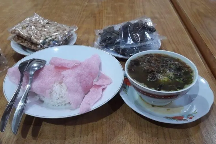 Soto Padang Sutan Mangkuto/ayojakarta.com