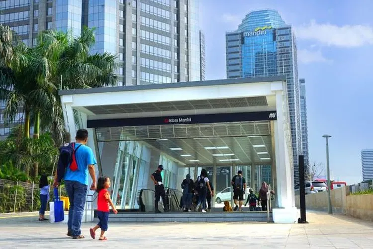 Stasiun MRT Istora Mandiri (Kumparan/Shutterstock)