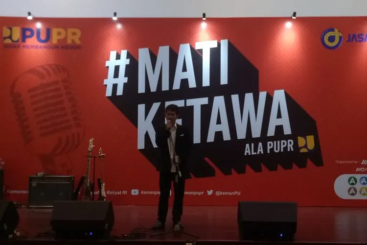 Fahrul, salah seorang peserta stand up comedy #MATIKETAWA ala PUPR (Ayojakarta.com/ Lopi Kasim