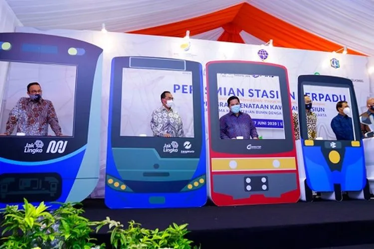 Anies Bersama Menhub dan Menteri BUMN resmikan Stasiun Terpadu Tanah Abang (Humas Kementerian BUMN)