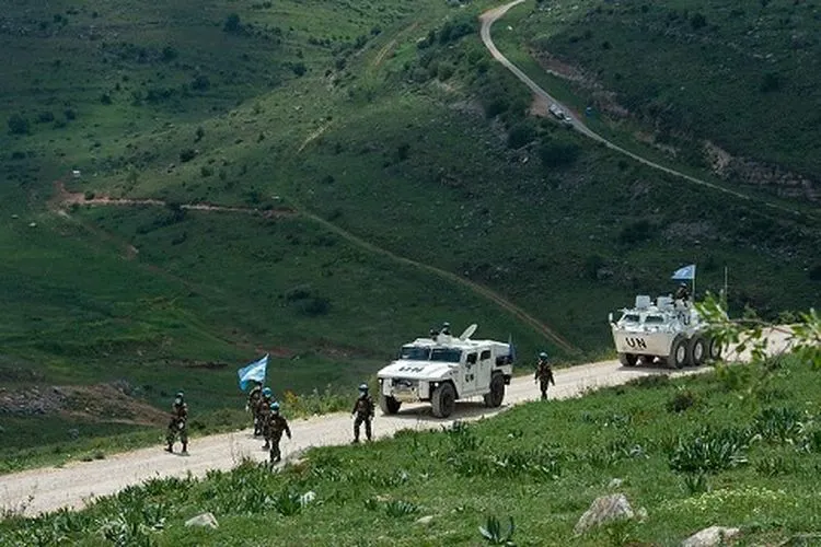 Kontingen Garuda Indobatt XXIII-N/Unifil di perbatasan negara Lebanon dengan Israel (Puspen TNI)