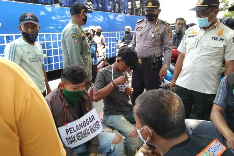 128 Orang terjaring razia protokol kesehatan di Cibinong/ dok