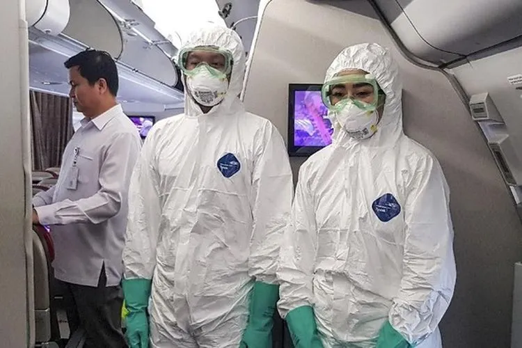 Tim evakuasi WNI dari Wuhan, China (Muhammad Iqbal/Antara Foto)