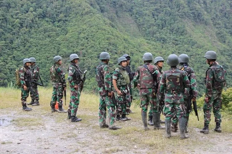 Prajurit TNI di Papua (Okezone.com-Saldi Hermanto)