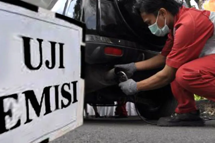 Ilustrasi uji emisi (otodriver.com)