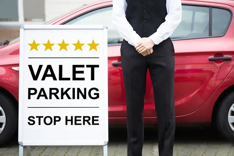 Ilustras valet parking/Ferndalemi.gov