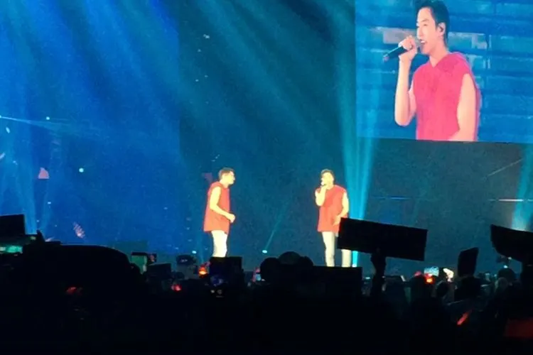 Grup idola asal Korea Selatan, TVXQ sukses menggelar konser di Jakarta di ICE, BSD City, Tangerang, Banten, Sabtu (31/8/2019).  (Istihanah Soejoethi/Ayojakarta.com)