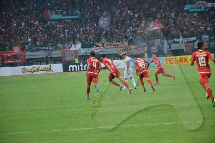 Xandao saat melakukan selebrasi usai mencetak gol ke gawang PS Tira Persikabo, Minggu (3/11/2019)/Ayojakarta.com -- Hendy Dinata