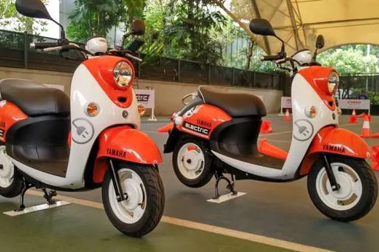 Skuter listrik Yamaha E-Vino diperkenalkan di Jakarta [Suara.com/Insan Akbar Krisnamusi]