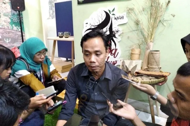 Kepala Departemen Advokasi Eksekutif Nasional Walhi Zenzi Suhadi/Ayojakarta.com