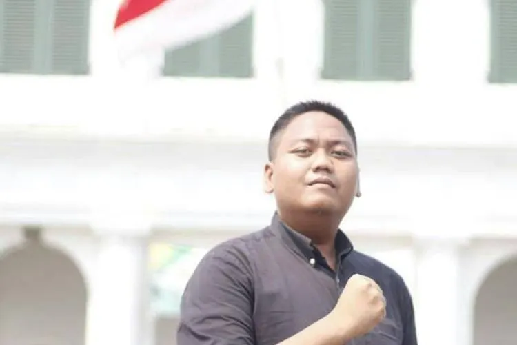 DWI ARIFIN,  HIPOTESA IPB (Himpunan Profesi dan Peminat Ilmu Ekonomi dan Studi Pembangunan IPB)