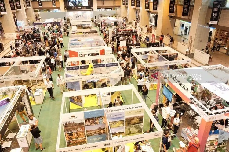 SPH Golf Travel Fair pada 22-24 Maret 2019 di Takashimaya Shopping Center, Singapura. (Antara)