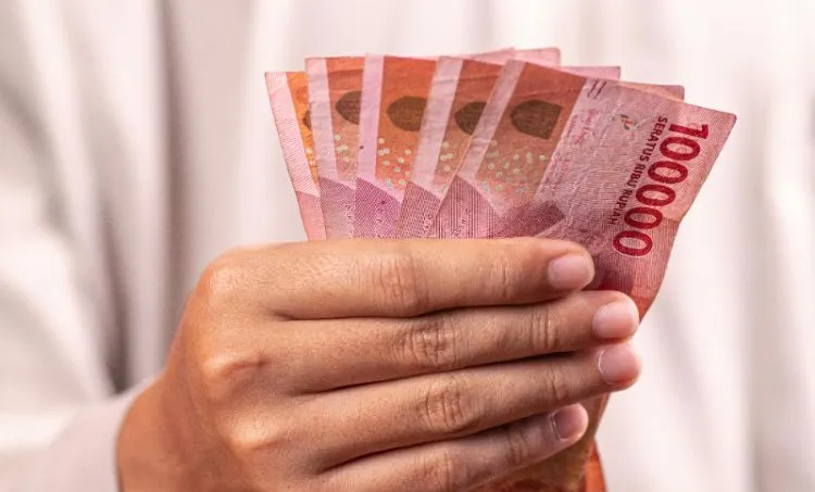  Simak informasi pencairan bansos, khususnya BPNT sebesar Rp600 ribu yang dicairkan Agustus 2025.