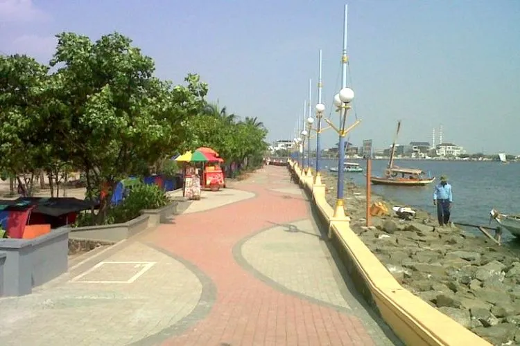 Pantai Ancol