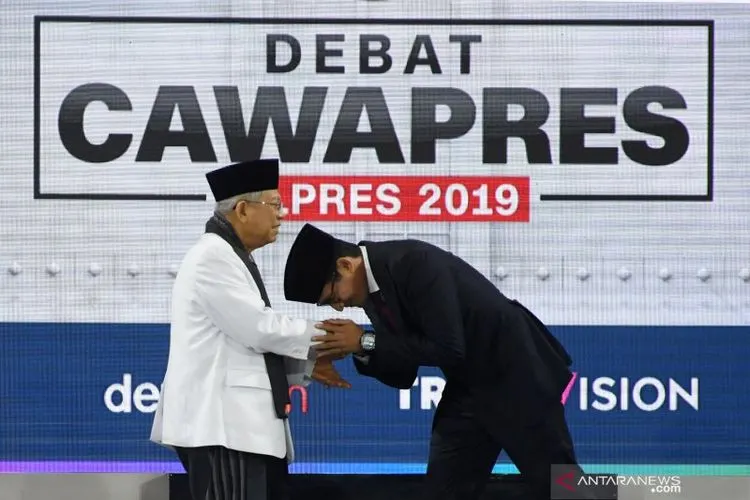 KH. Ma'ruf Amin dan Sandiaga Uno. (Antara)